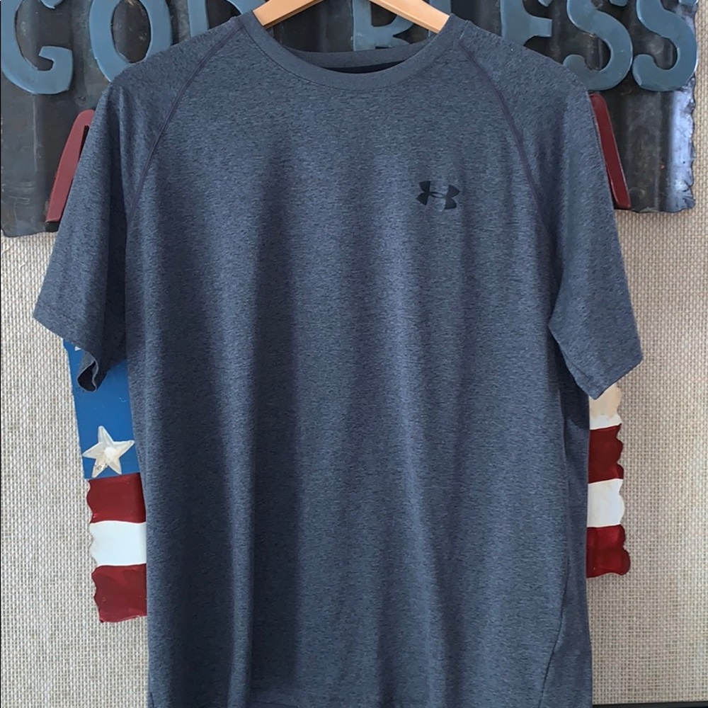 Under Armour SS v-neck.